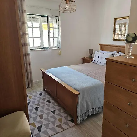 Two Bedroom Apartment, Two Minutes From The Nazare
